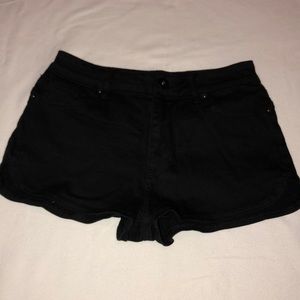 Bullhead Black Short